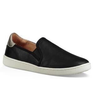 UGG Cas Black Leather Slip On Sneakers Gold Padded Heel Size 7.5 Boho Minimalist